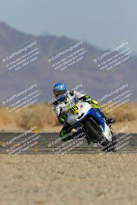 media/Mar-22-2025-CVMA (Sat) [[462c0ffedb]]/Race 13-Amateur Supersport Middleweight/